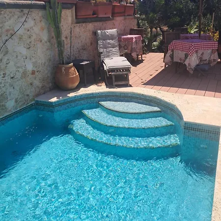 Ambrosia Fontana Gozo Country house *